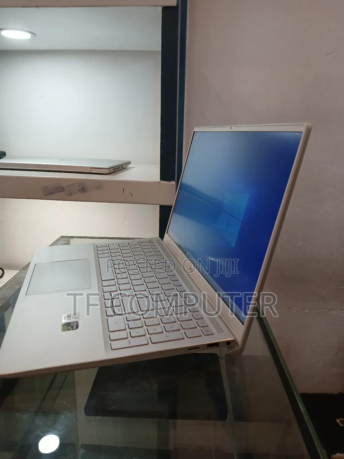 New Laptop Dell Inspiron 15 16GB Intel Core I7 SSD 1T