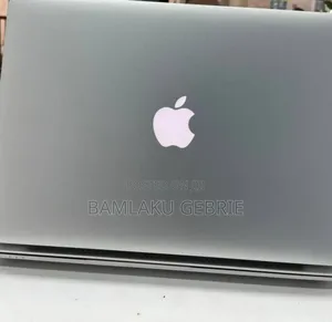 New Laptop Apple MacBook Air 2017 8GB Intel Core I7 SSD 256GB