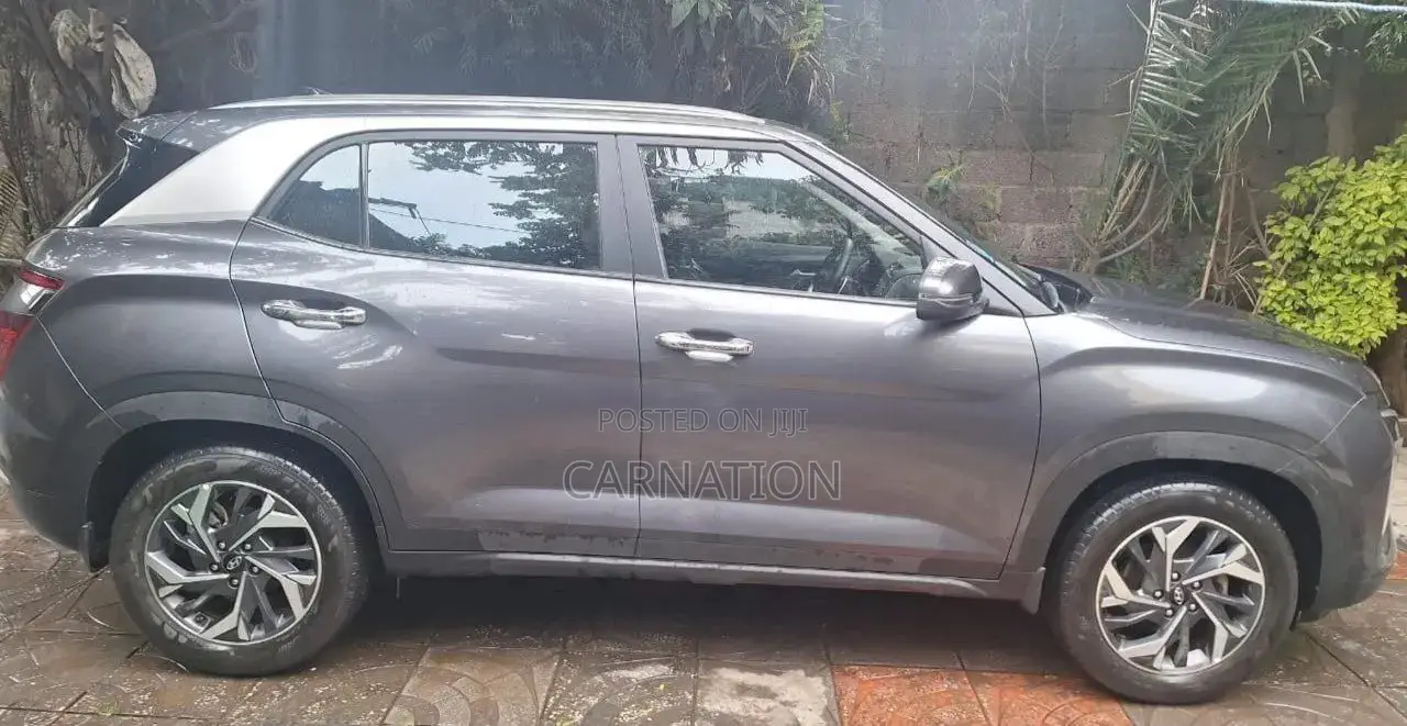Hyundai Creta 2023 Gray