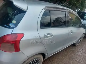 Toyota Yaris 2005 Silver