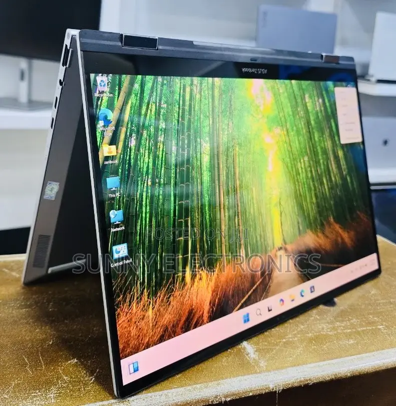 New Laptop Asus ZenBook Flip 14 UX461UA 16GB Intel Core I5 SSD 1T