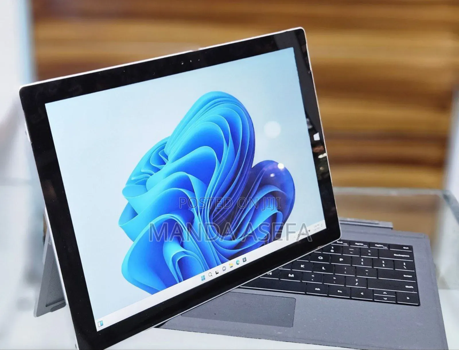 New Laptop Microsoft Surface Pro 3 4GB Intel Core I5 SSD 256GB