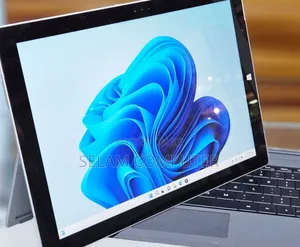 New Laptop Microsoft Surface Pro 3 8GB Intel Core I5 SSD 256GB