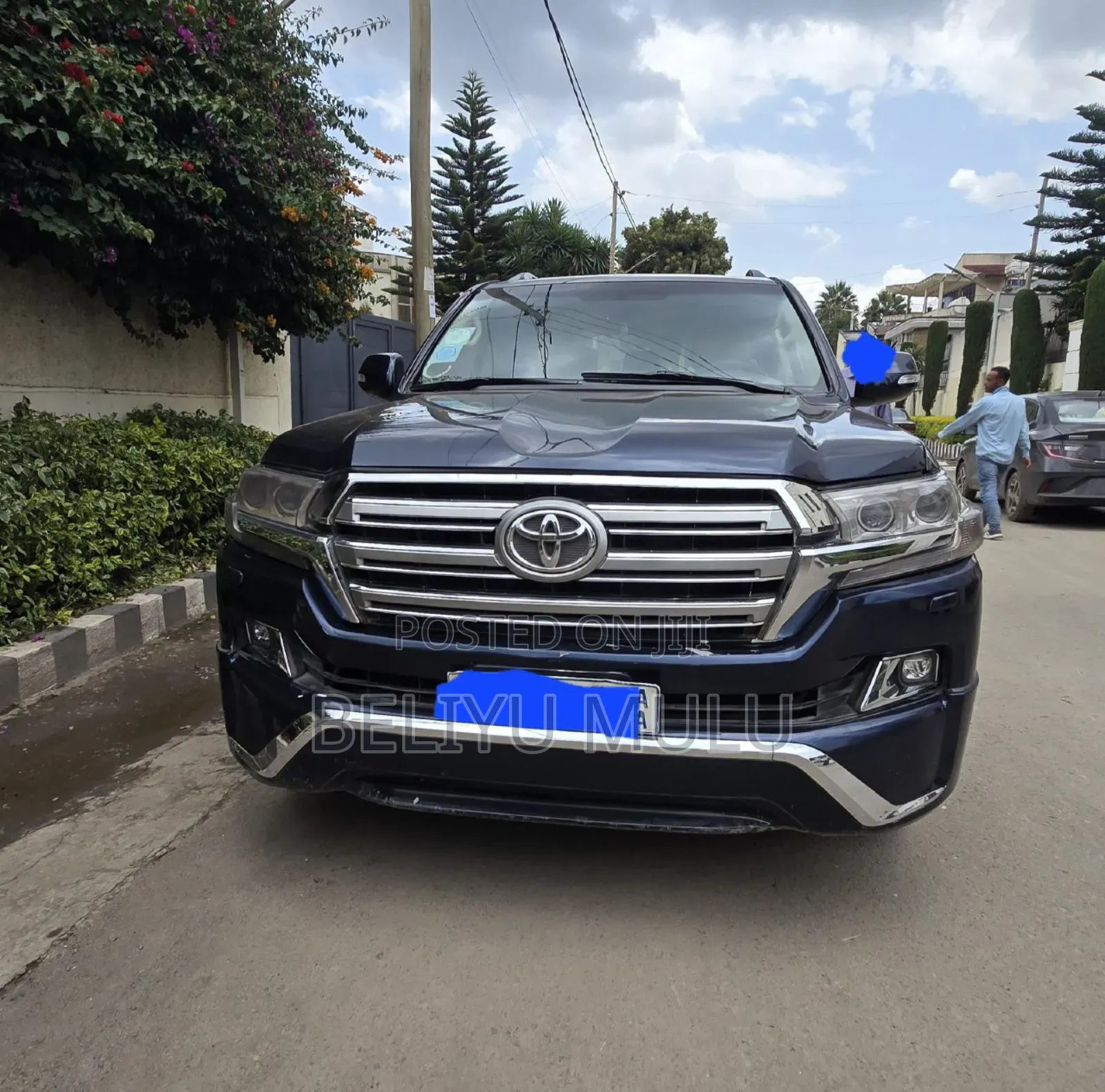 Toyota Land Cruiser 4.5 V8 VXR 2017 Blue