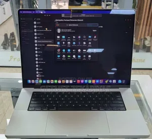 New Laptop Apple MacBook Pro M1 16GB Apple M1 Pro SSD 1T