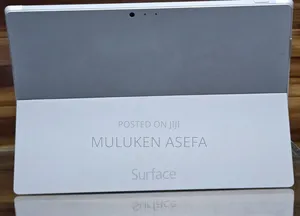 New Laptop Microsoft Surface Pro 3 8GB Intel Core I5 SSD 256GB