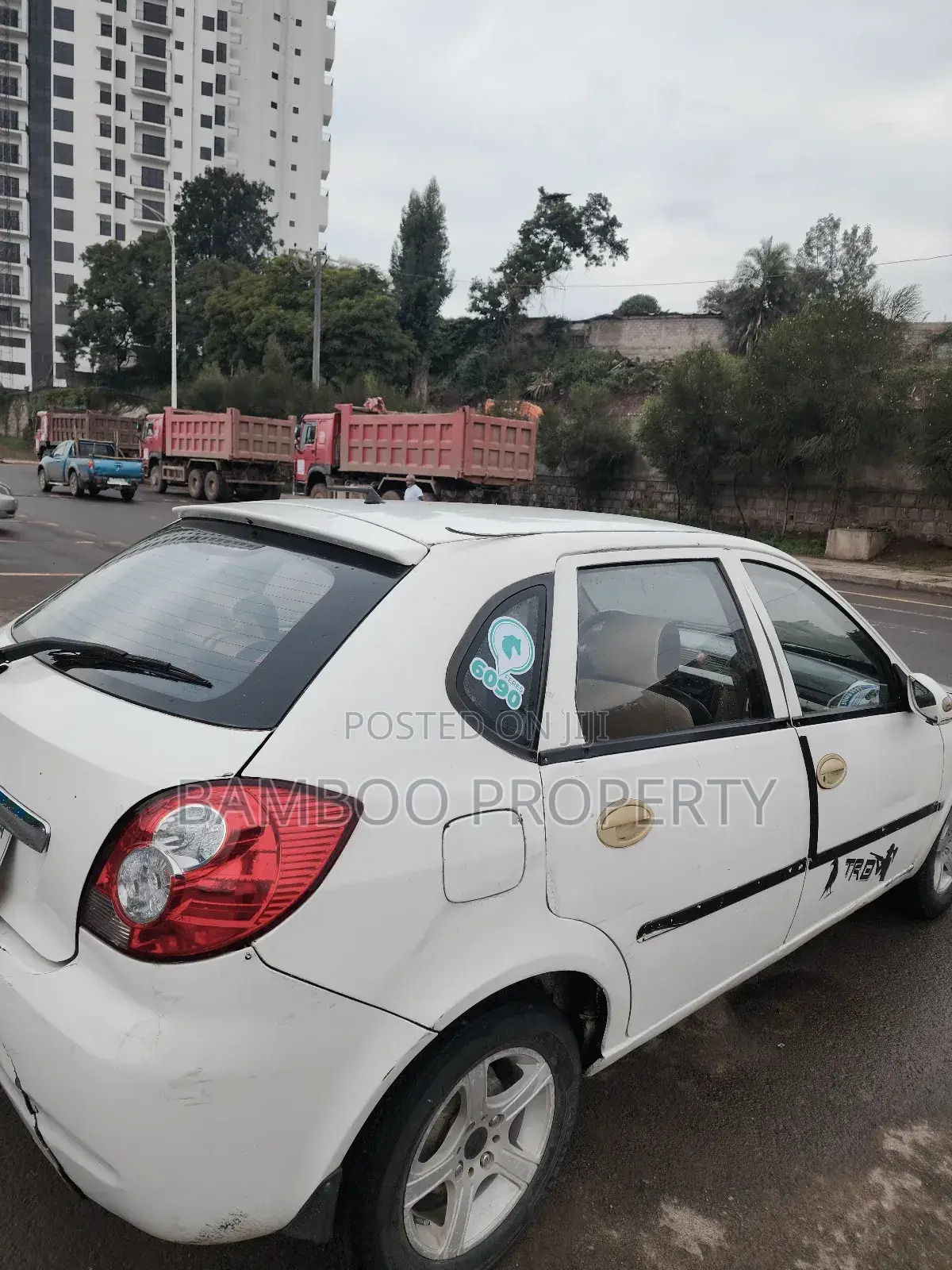 Lifan 520 2012 White