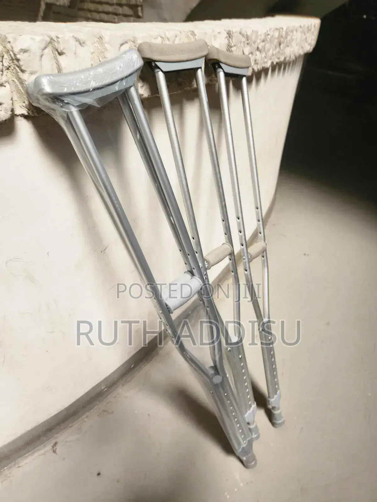 Axillary Bilateral Crutches可能crutches省委crutches懲處crutches