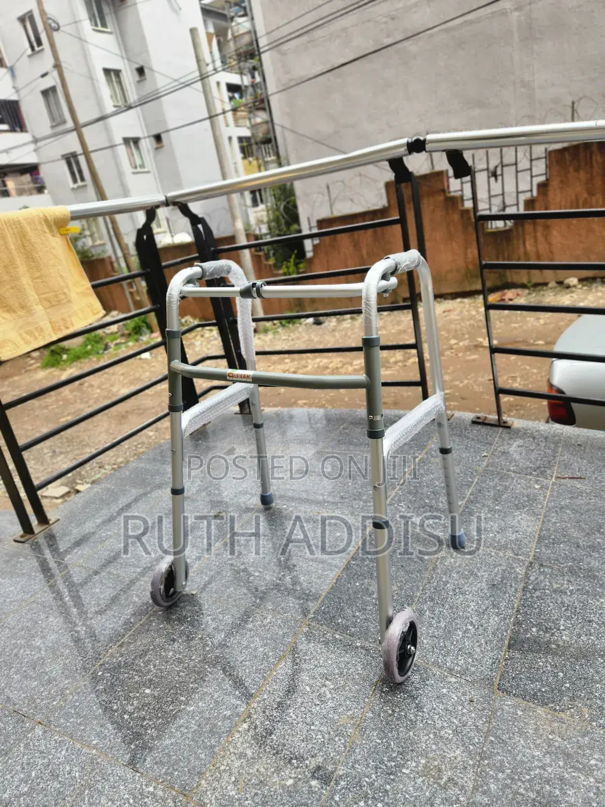 Almunium Medical Walker崩盤walker腔裏foldae With Wheel Walker