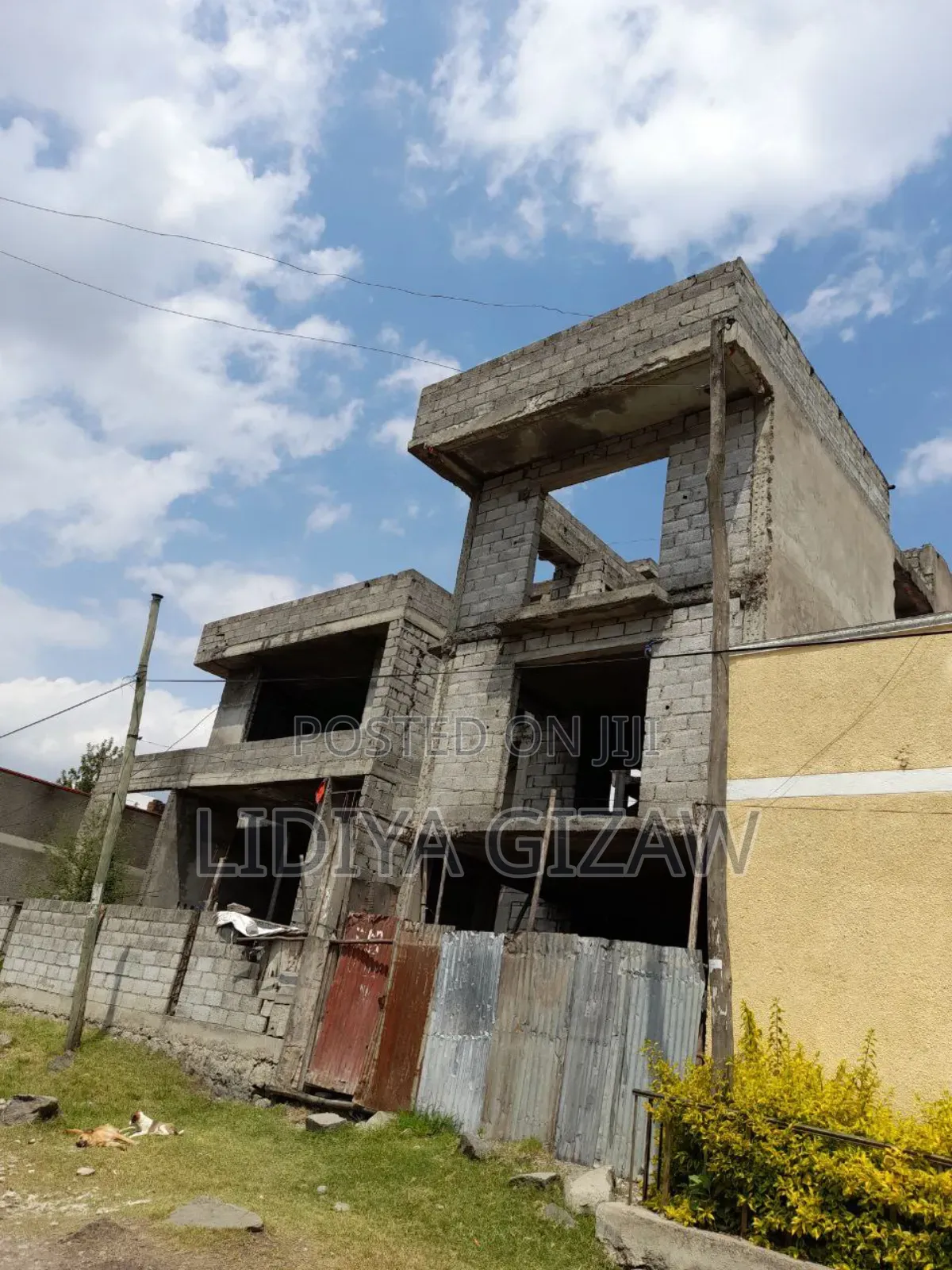 6bdrm House in Akaky Kaliti for sale