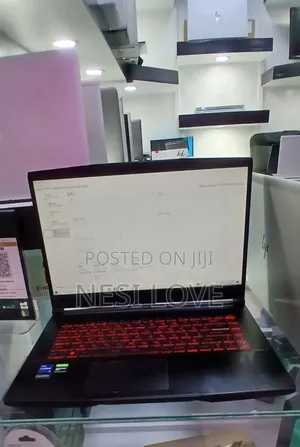 New Laptop MSI GP66 LEOPARD 10UG 16GB Intel Core I5 SSD 512GB