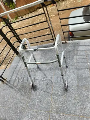 Walker Almunium Walker壺鈴medical Walker底片walker脆性foldable