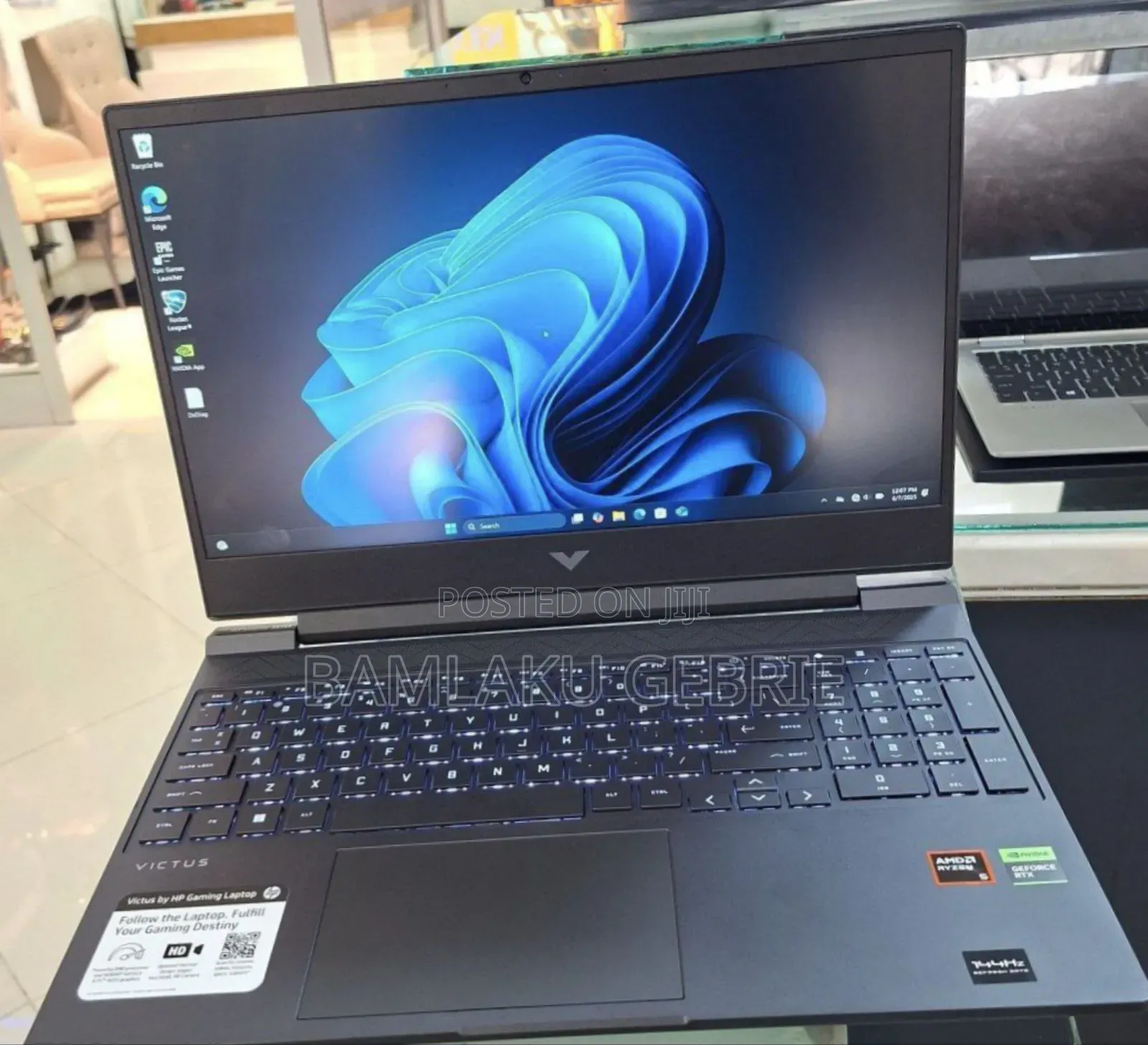 New Laptop HP Victus 16 8GB AMD Ryzen 5 SSD 512GB