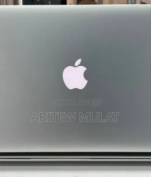 New Laptop Apple MacBook Air 2017 8GB Intel Core I7 SSD 256GB