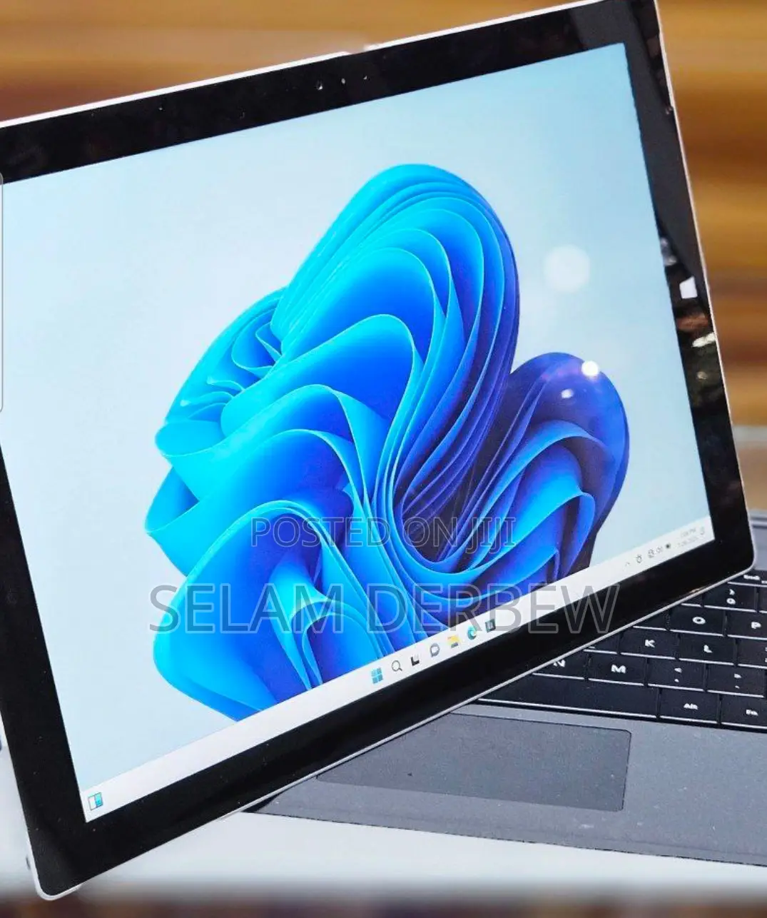 New Laptop Microsoft Surface Pro 3 8GB Intel Core I5 SSD 256GB