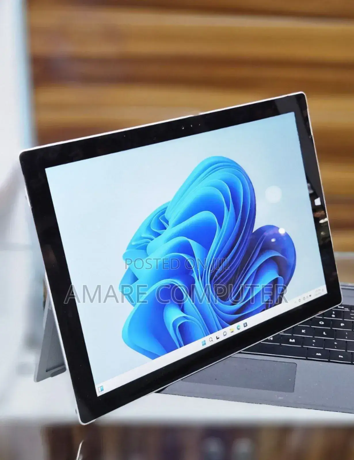 New Laptop Microsoft Surface Pro 3 8GB Intel Core I5 SSD 256GB