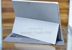 New Laptop Microsoft Surface Pro 3 8GB Intel Core I5 SSD 256GB