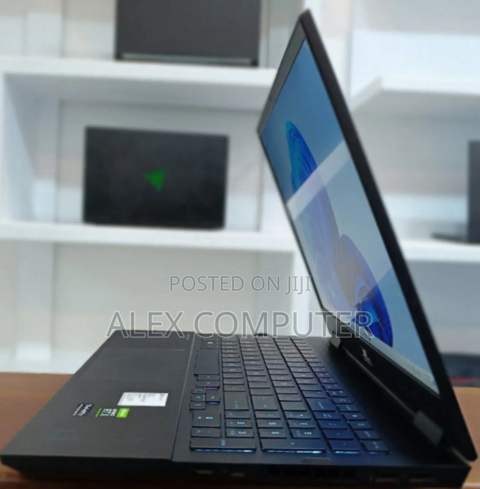 New Laptop HP Omen 15 16GB Intel Core I7 SSD 1T