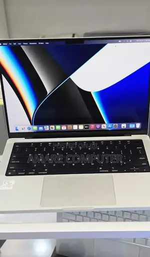 New Laptop Apple MacBook Pro M1 16GB Apple M1 SSD 1T