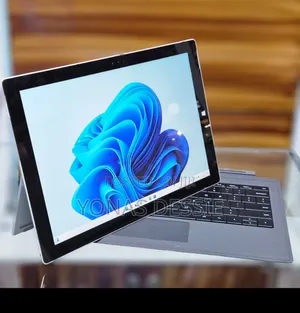 New Laptop Microsoft Surface Pro 3 8GB Intel Core I5 SSD 256GB