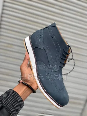 Photo - Clark’S Boots Premium Quality New Arrival Available on Hand