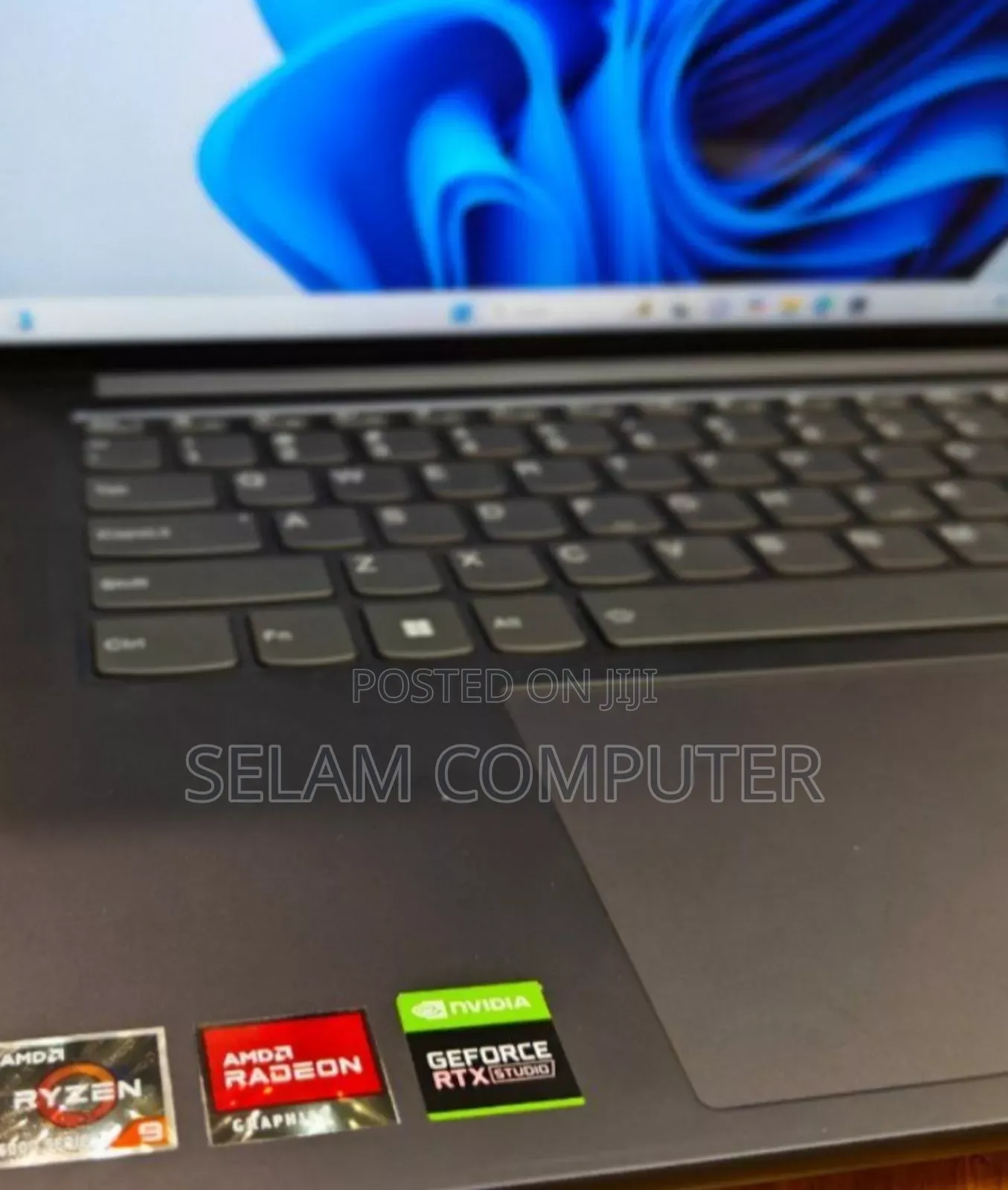 New Laptop Lenovo Ideapad 3 32GB AMD Ryzen 9 SSD 512GB