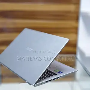 Photo - New Laptop Microsoft Surface Pro 3 8GB Intel Core I5 SSD 256GB