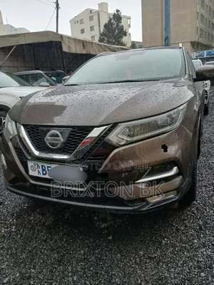 Photo - Nissan Qashqai 2018 Brown