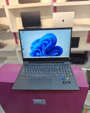 New Laptop HP Victus 16 16GB Intel Core I7 SSD 1T