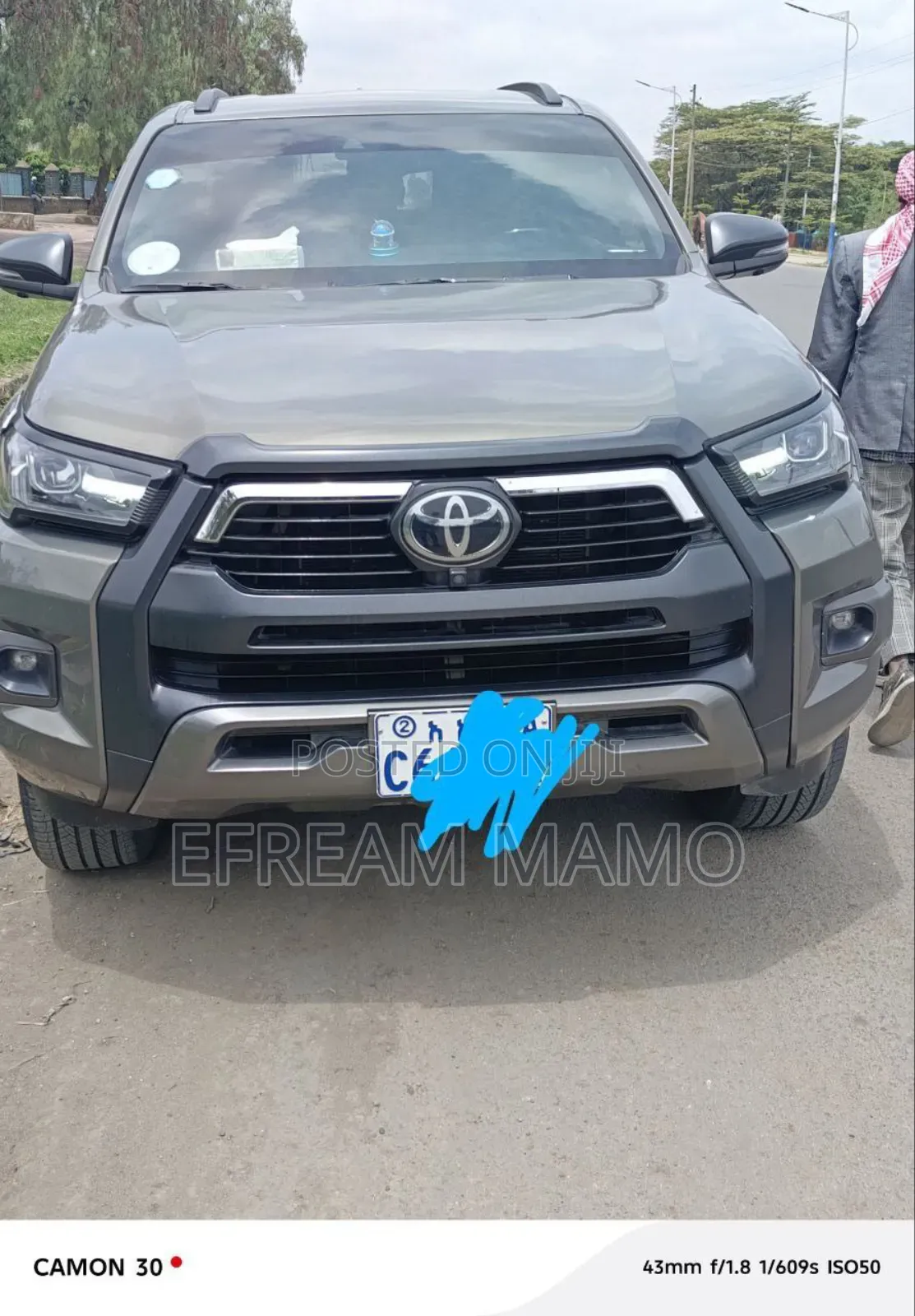 Toyota Hilux 2022 Gray