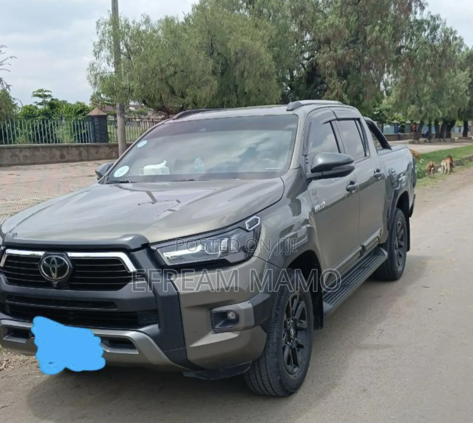 Toyota Hilux 2022 Gray