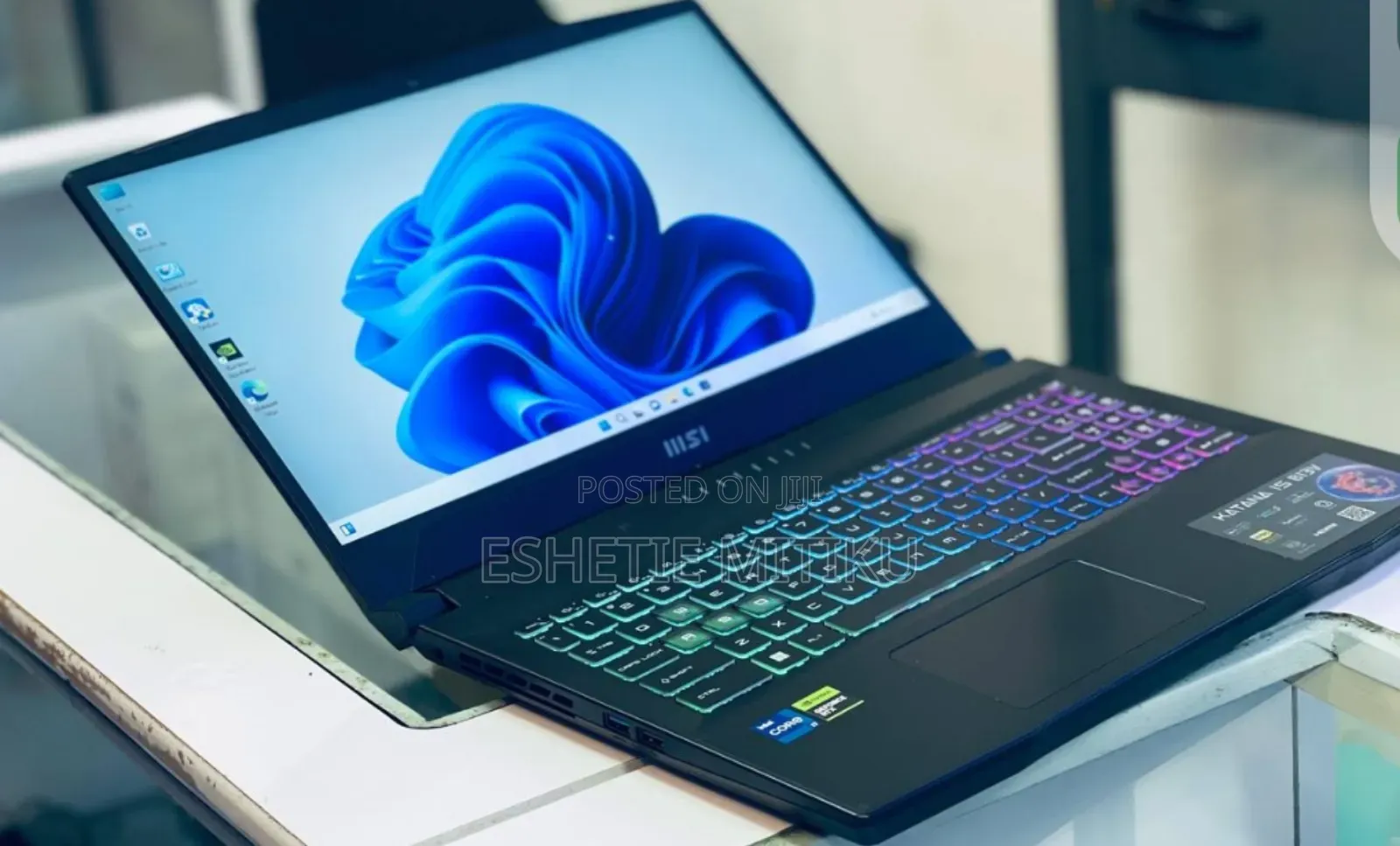 New Laptop MSI Katana 15 16GB Intel Core I7 SSD 1T