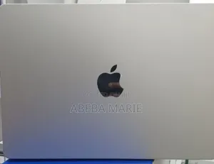 New Laptop Apple MacBook Air 2024 M3 13-Inch 16GB Apple M3 SSD 512GB