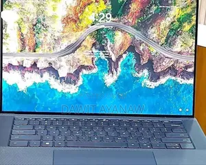 New Laptop Dell Precision 5540 16GB Intel Core I7 SSD 512GB