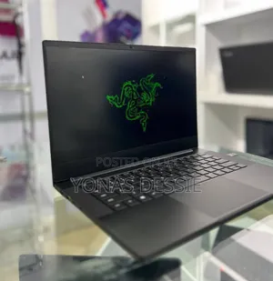 New Laptop Razer Blade 16GB AMD Ryzen 9 SSD 1T