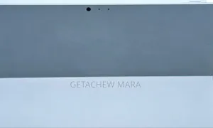 New Laptop Apple MacBook Pro M1 8GB Intel Core I9 SSD 256GB