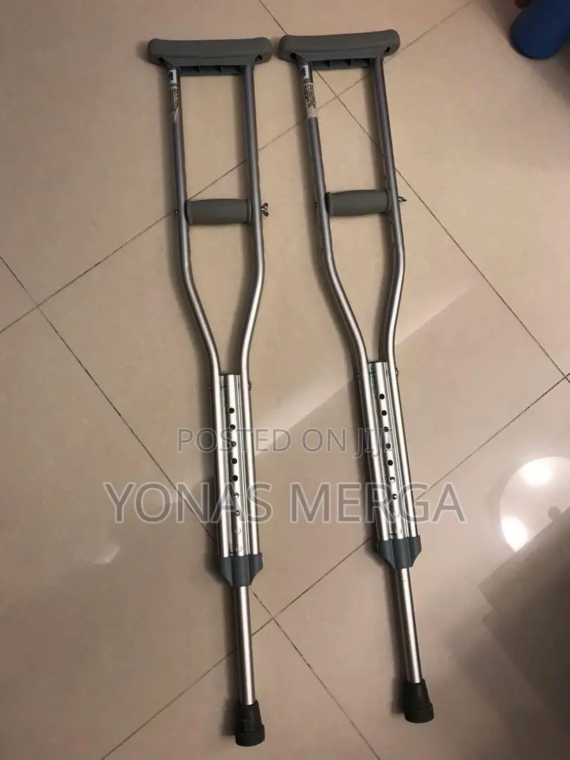 Pair of Underarm (Axillary) Crutches凸凸crutches~ Crutches