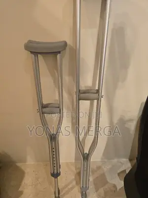 Photo - Crutches=ክራንች+ Foot,Ankle,Knee/ Leg,Can Be Used by All Ages