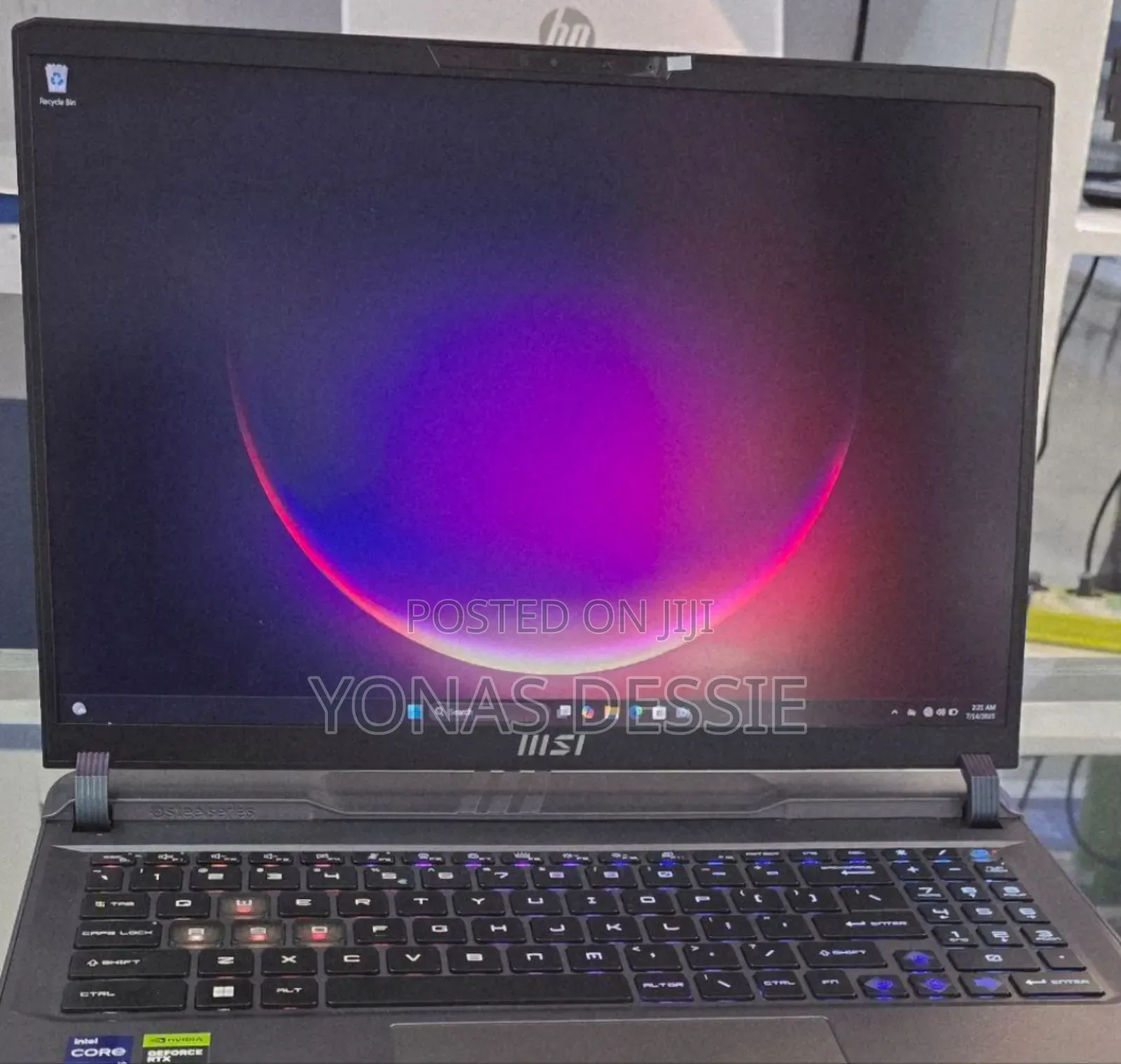 New Laptop MSI Vector 16 HX AI A2XWIG 16GB Intel Core I9 SSD 1T