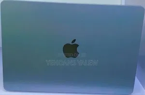 New Laptop Apple MacBook Air 2022 M2 16GB Intel Core M2 SSD 256GB