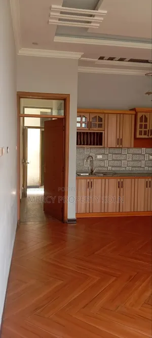 5bdrm Villa in Bole for rent