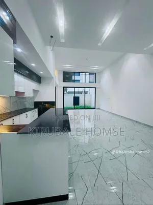 7bdrm Villa in Megenagnea Totote, Bole for sale