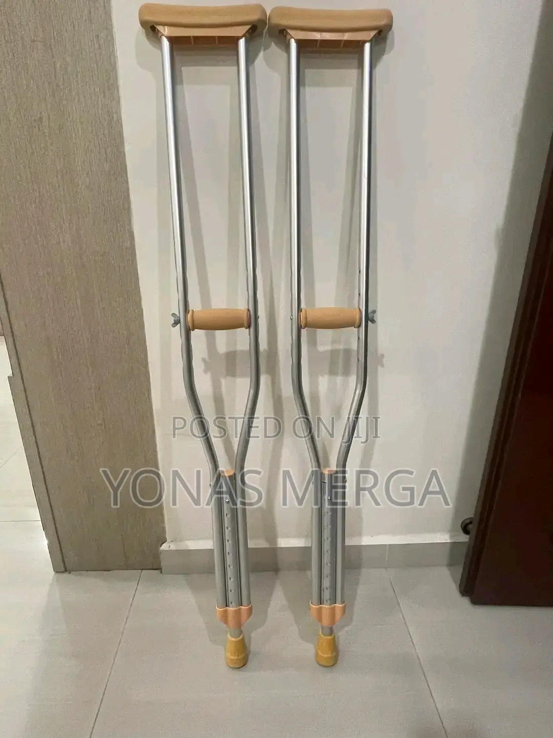 Crutches尐來proactive Medical Adult Under Arm Crutches