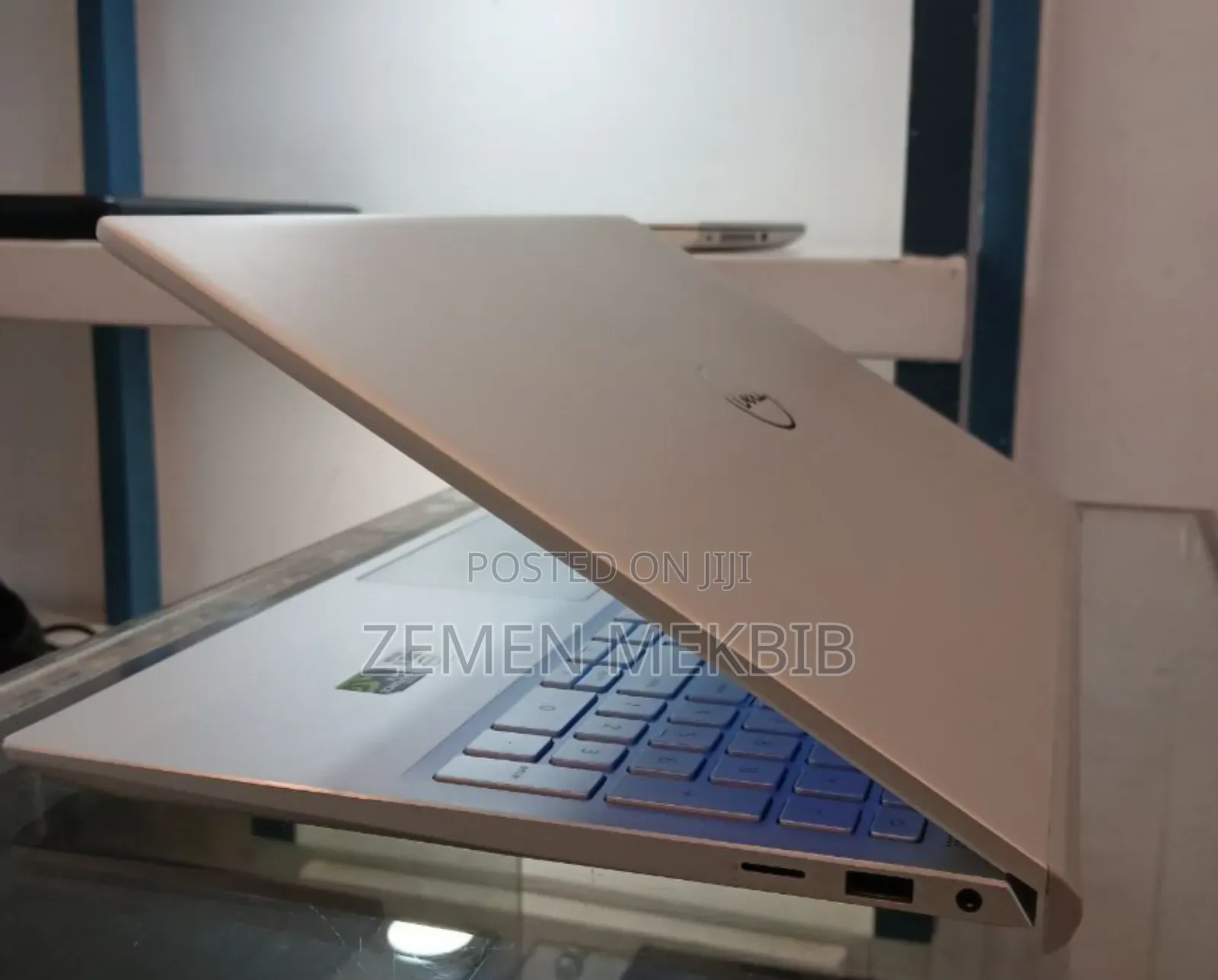 New Laptop Dell Inspiron 15 16GB Intel Core I7 SSD 512GB