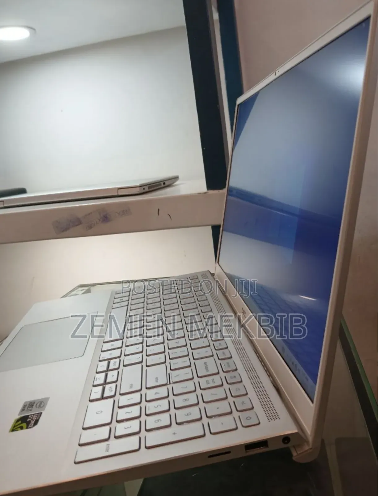 New Laptop Dell Inspiron 15 16GB Intel Core I7 SSD 512GB