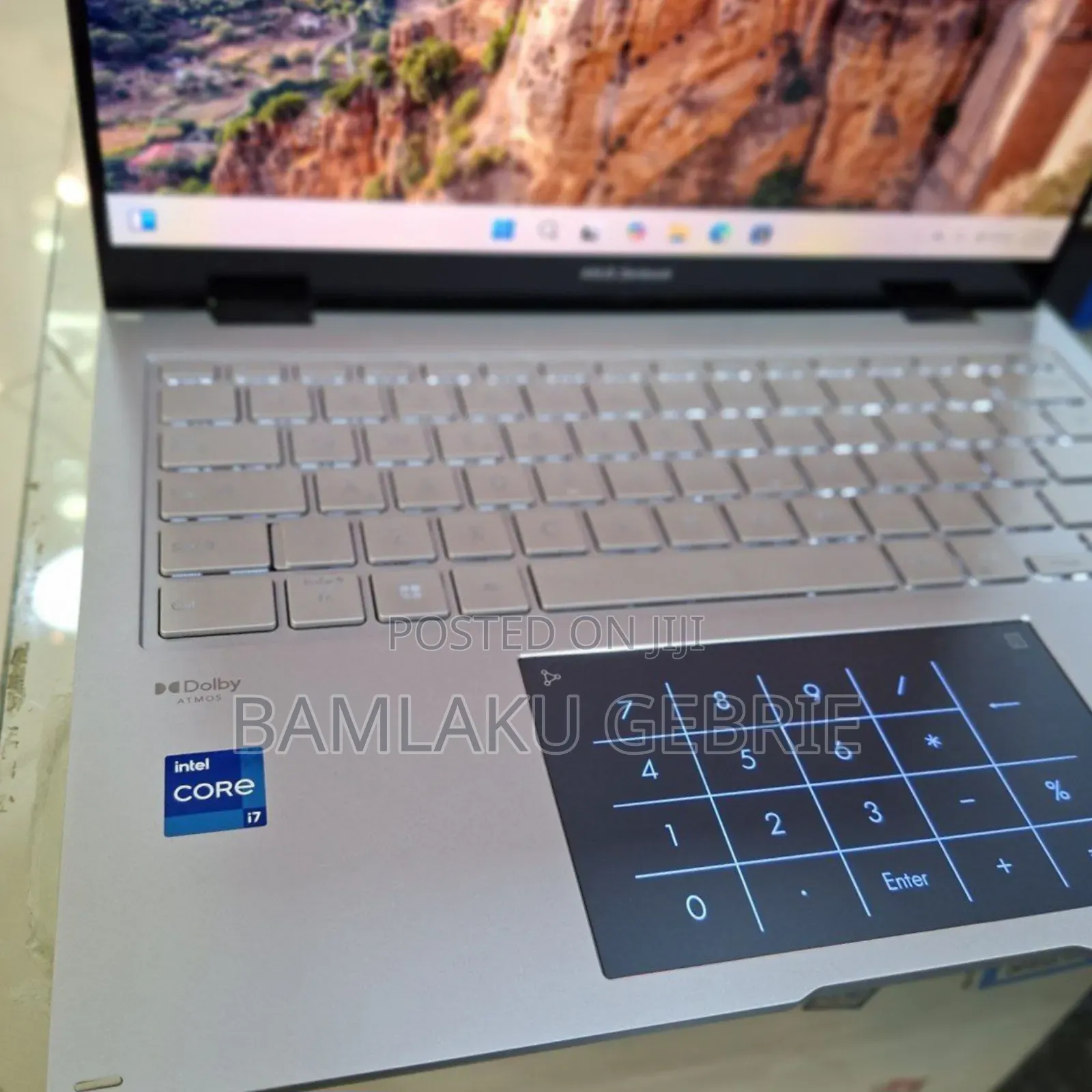 New Laptop Asus ZenBook Flip 14 UX461UA 16GB Intel Core I7 SSD 1T