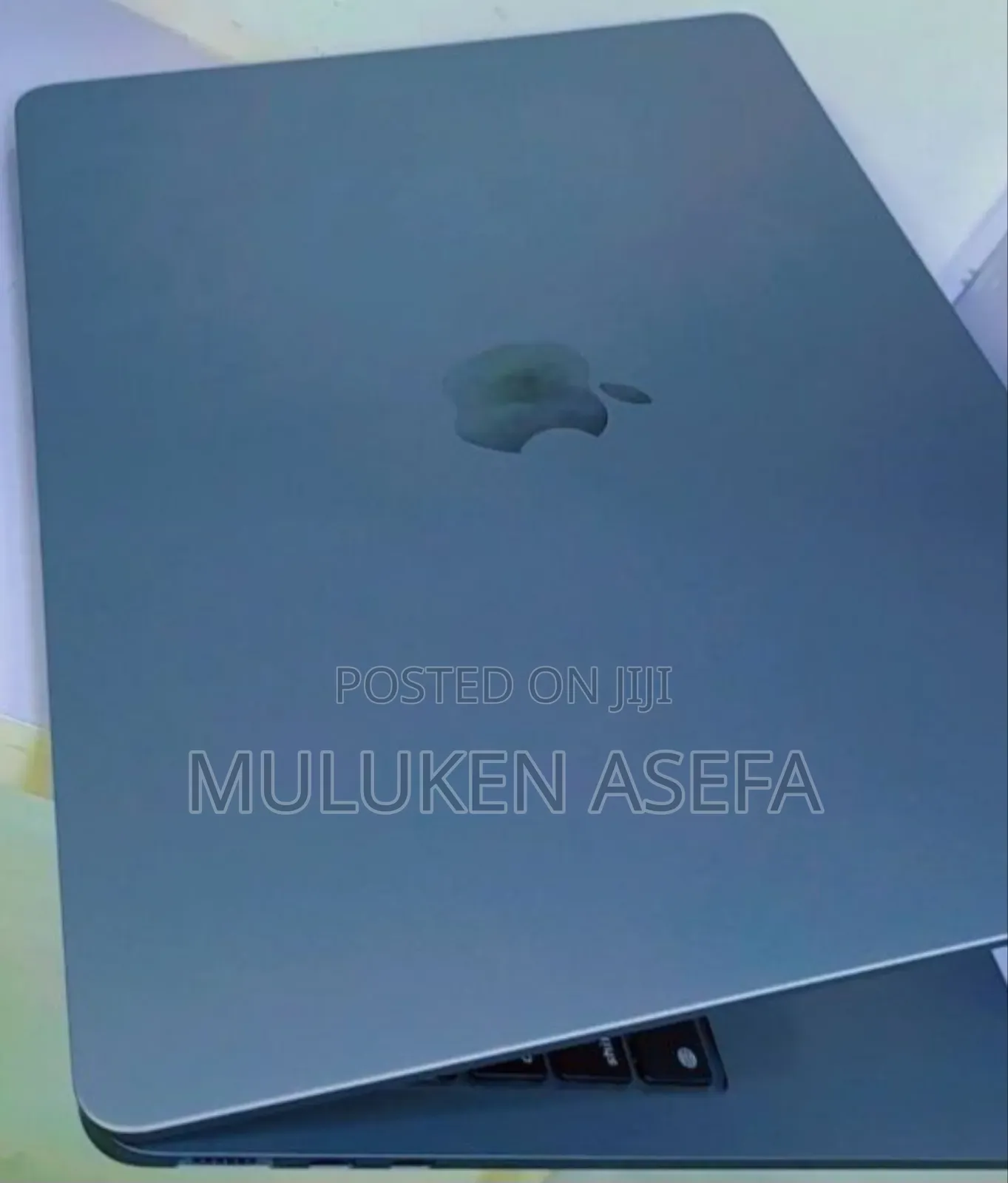 New Laptop Apple MacBook Air 2022 M2 16GB Intel Core M2 SSD 256GB