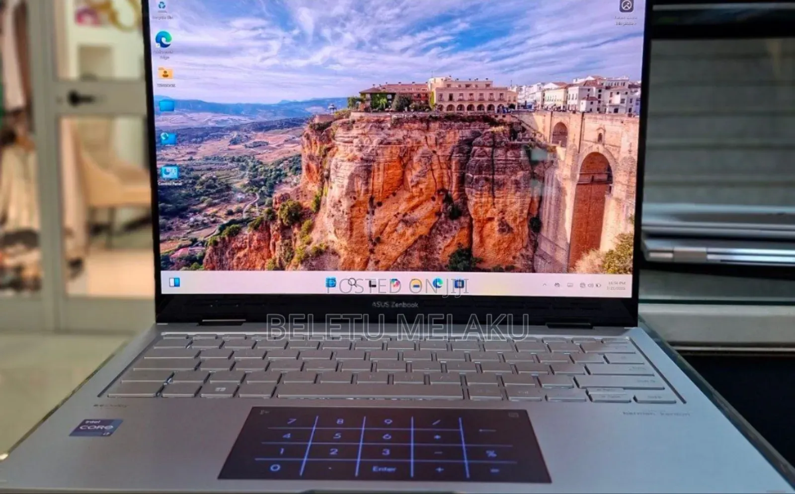 New Laptop Asus Zenbook Duo 14 16GB Intel Core I7 SSD 1T