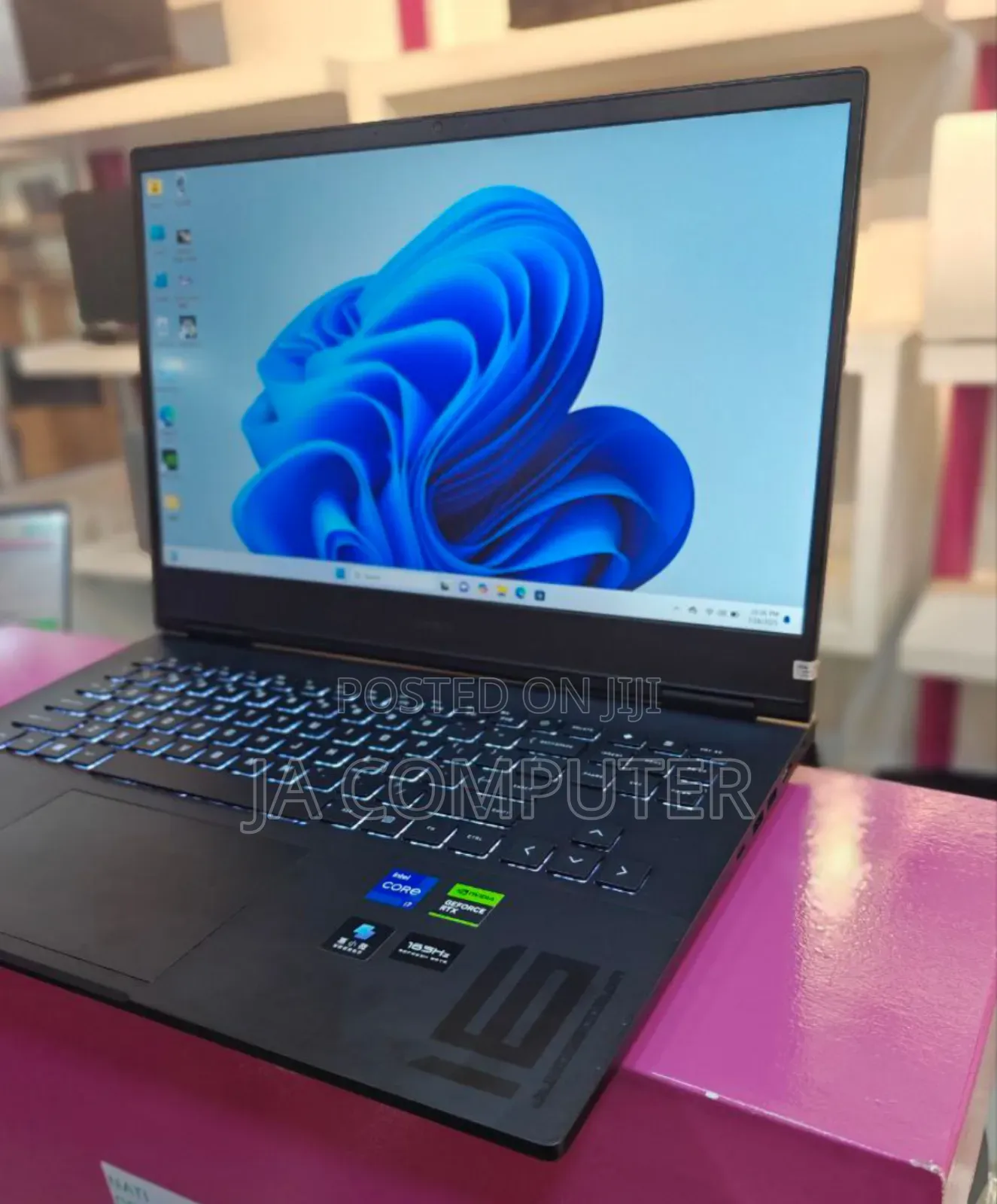 New Laptop HP Omen 16 16GB Intel Core I7 SSD 1T