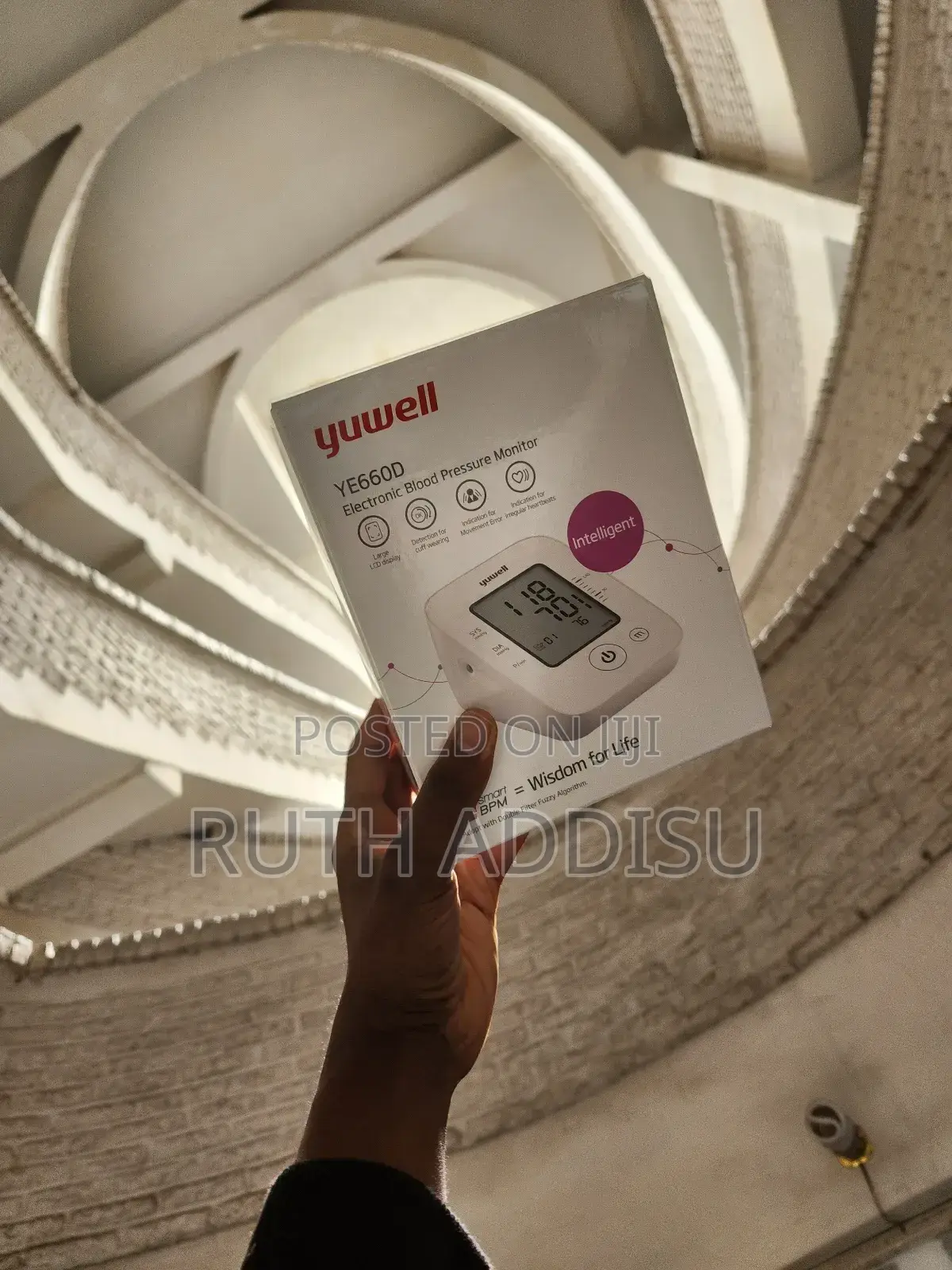 New With Good LCD Blood Pressure Monitorz角度bp Monitoring